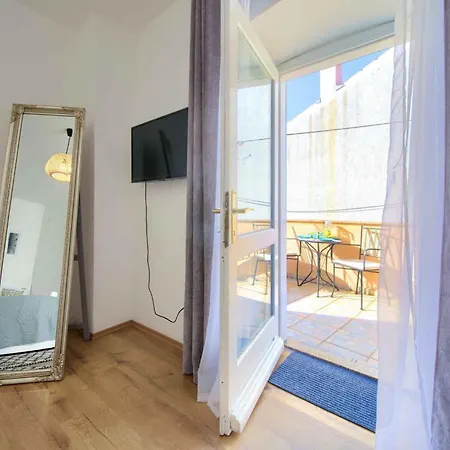 Tatil Evi In - Insel Krk 45797 *